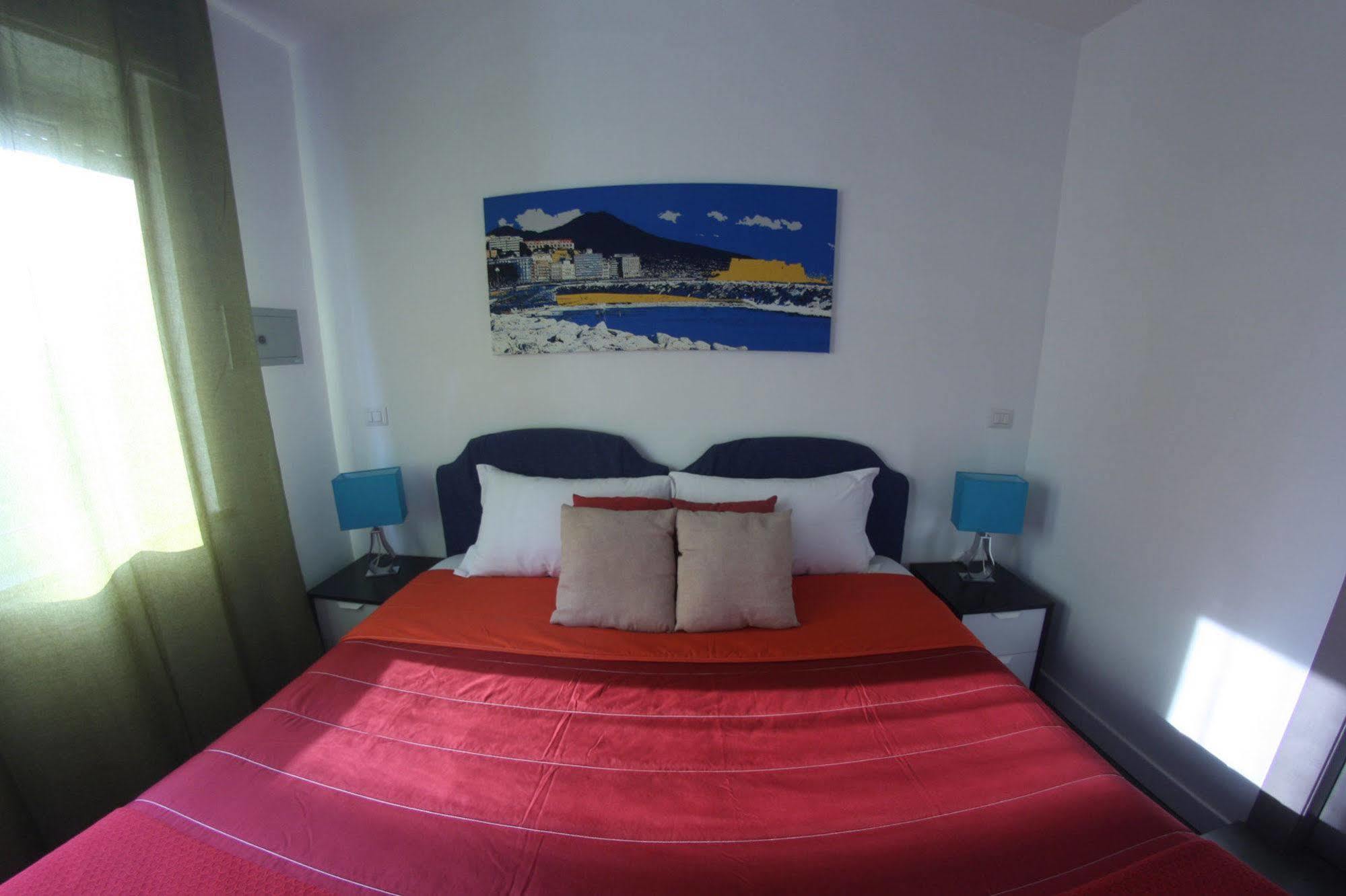 B&B Sirena Partenope Napels Buitenkant foto